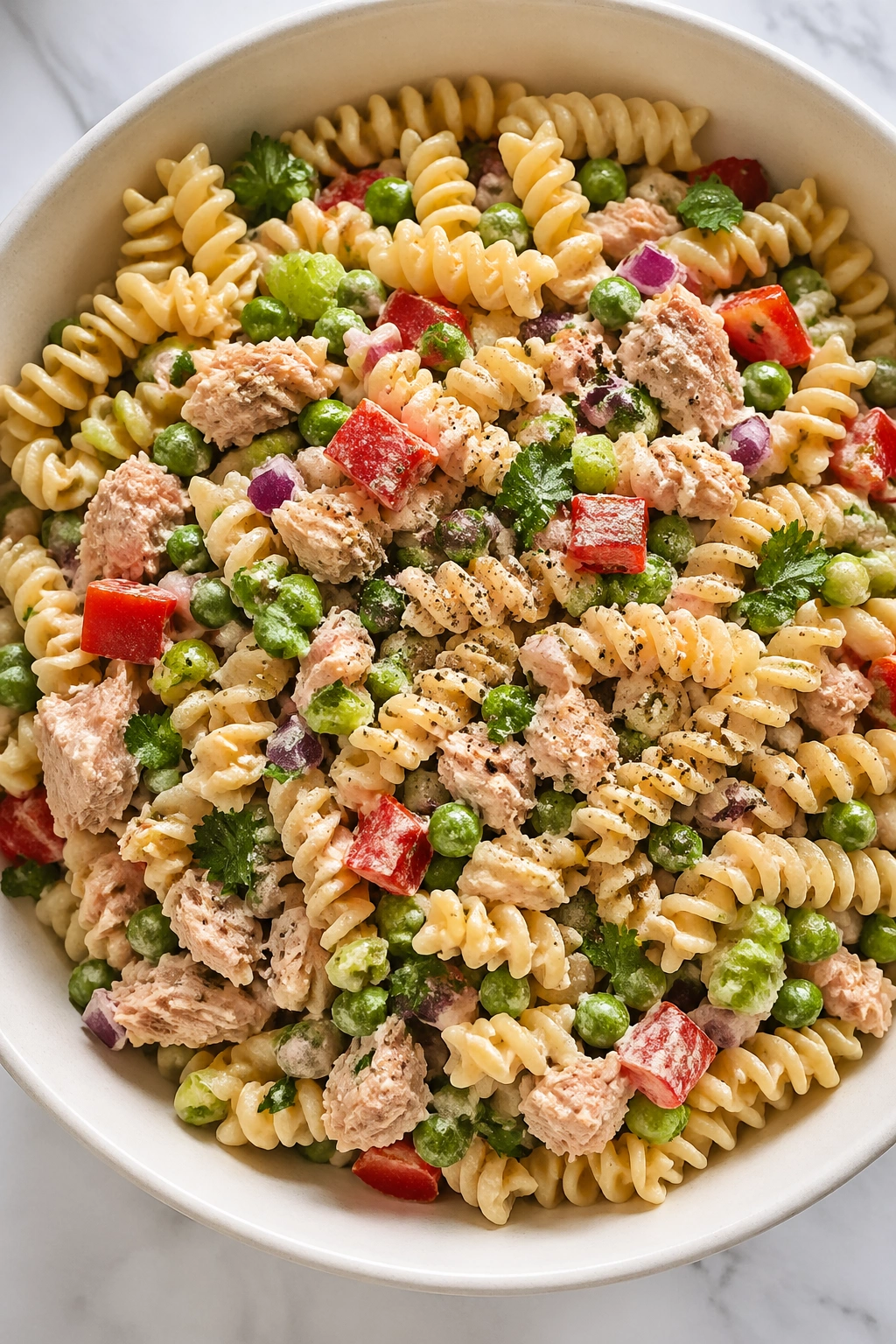Tuna pasta salad with tuna and peas